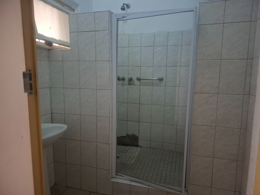 To Let  Bedroom Property for Rent in Kroonstad Central Free State